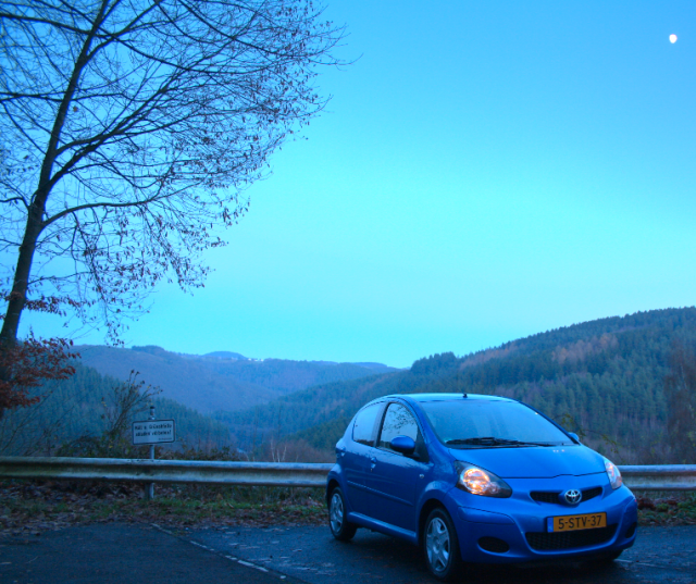 http://i443.photobucket.com/albums/qq154/mini1300freak/aygo3_zpse005890d.png