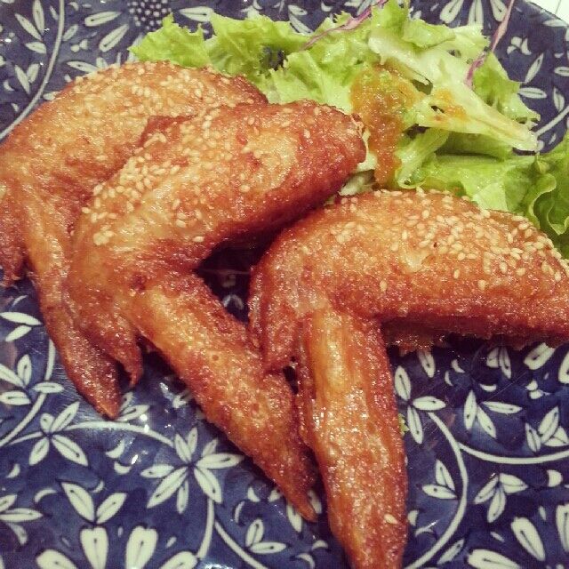  photo 04-chickenwings.jpg