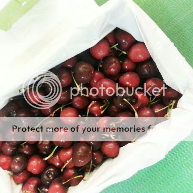  photo 08-cherries.jpg
